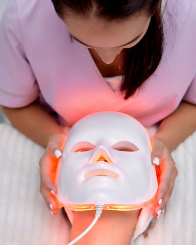 LED Light Therapy Mask